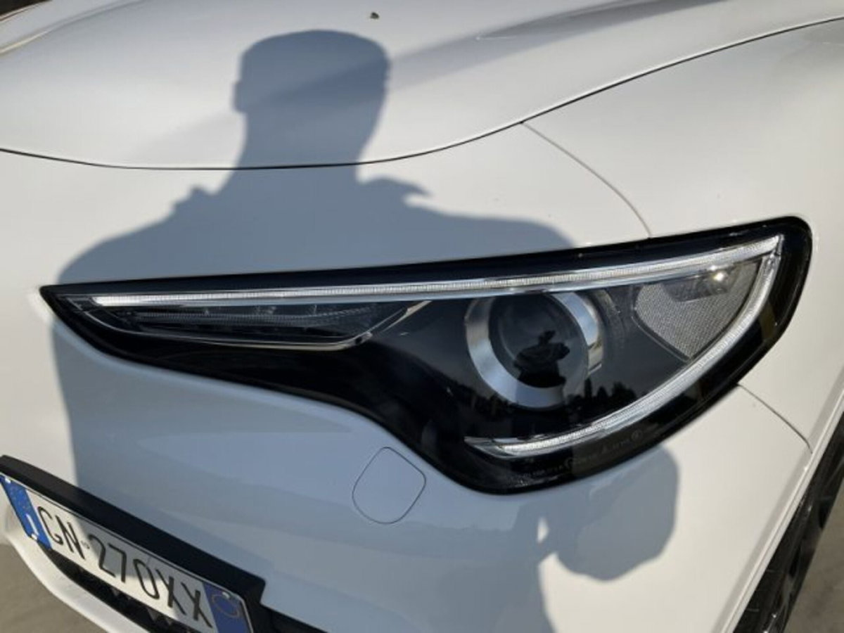Alfa Romeo Stelvio Stelvio 2.2 Turbodiesel 210 CV AT8 Q4 Veloce (4)