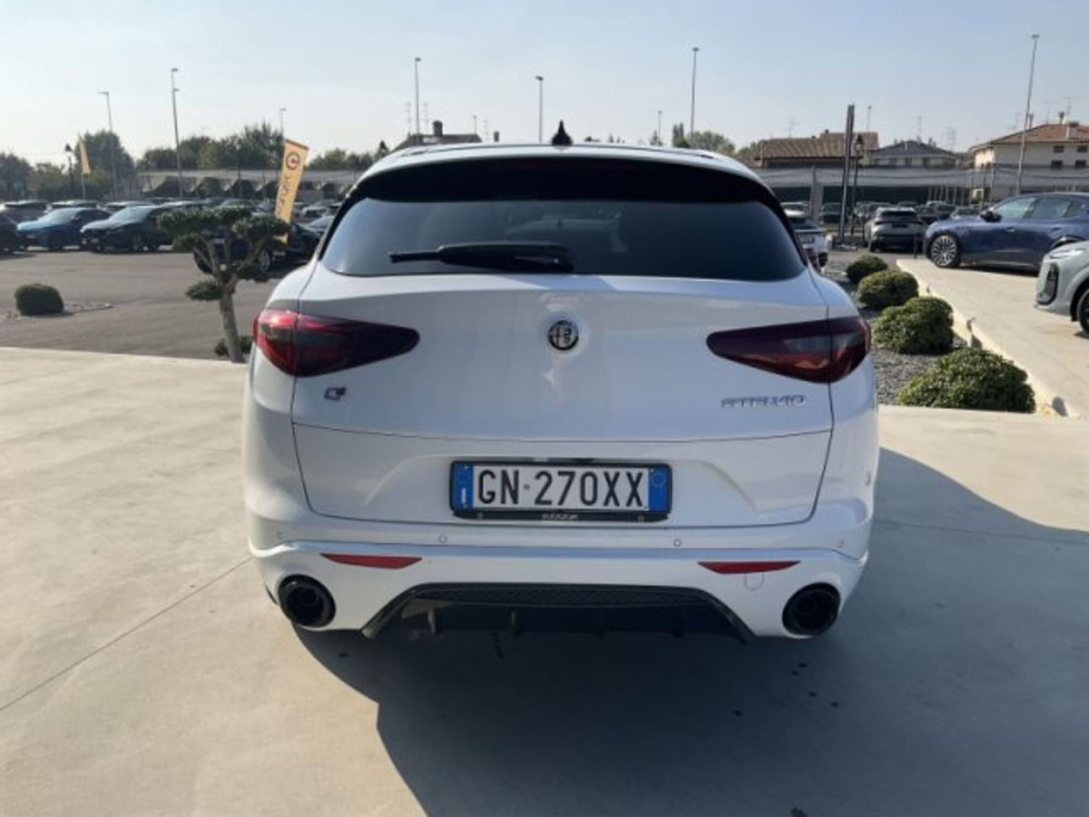 Alfa Romeo Stelvio Stelvio 2.2 Turbodiesel 210 CV AT8 Q4 Veloce (7)