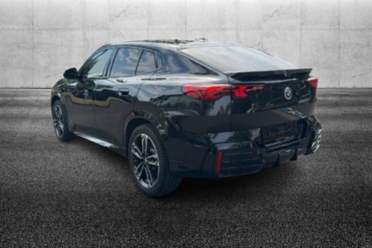 BMW X2 sdrive 18d MSport auto (3)