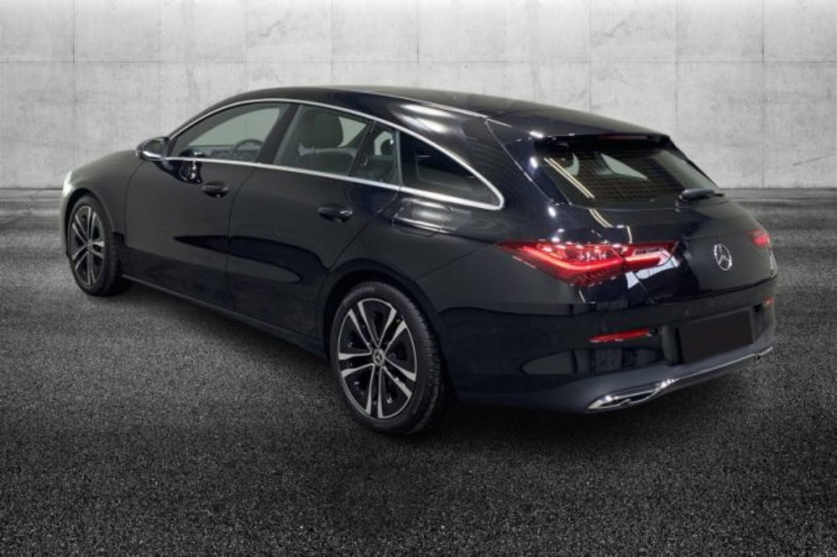 Mercedes-Benz CLA Shooting Brake 180 Progressive Advanced auto (2)