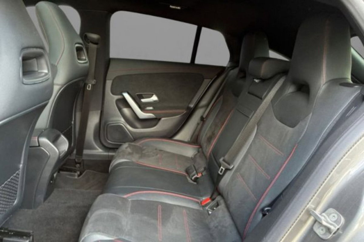 Mercedes-Benz CLA Shooting Brake 180 AMG Line Advanced Plus auto (8)