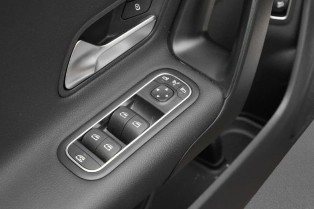 Mercedes-Benz CLA Shooting Brake 200 Progressive Advanced auto (7)