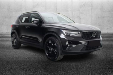 Volvo XC40 2.0 b3 Plus Black Edition auto