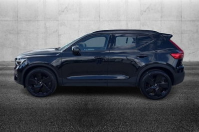 Volvo XC40 2.0 b3 Plus Black Edition auto (5)