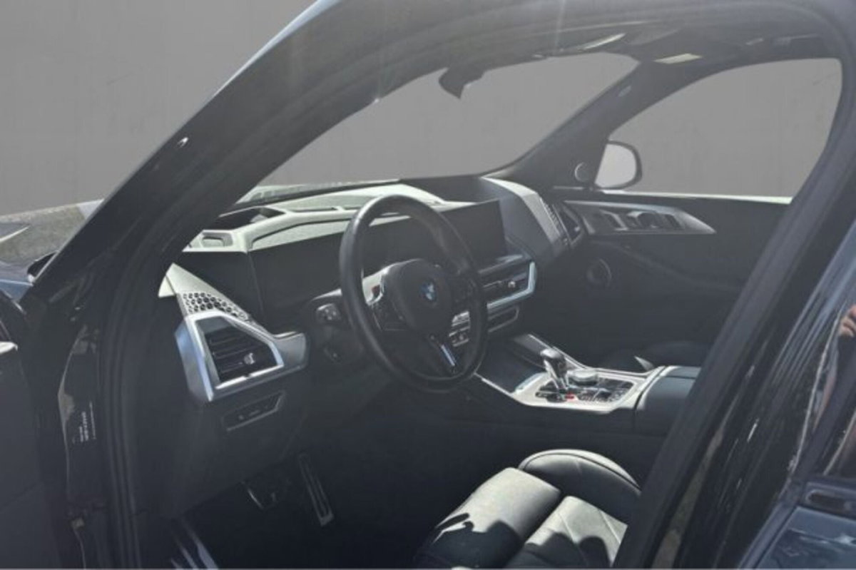 BMW XM 4.4 phev auto (7)