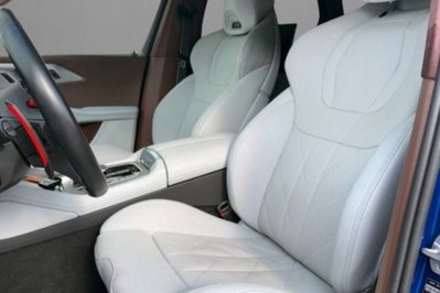 BMW XM 4.4 phev auto (7)