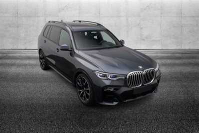 BMW X7 xDrive40d 48V (2)