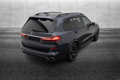 BMW X7 xDrive40d 48V (3)
