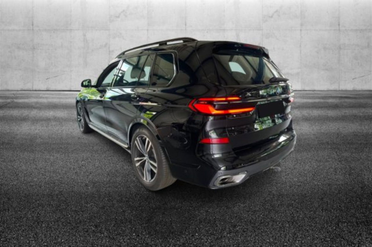 BMW X7 xDrive40d 48V (4)