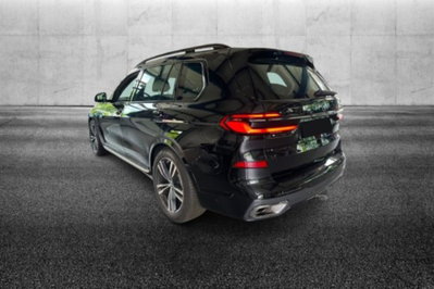 BMW X7 xDrive40d 48V (4)