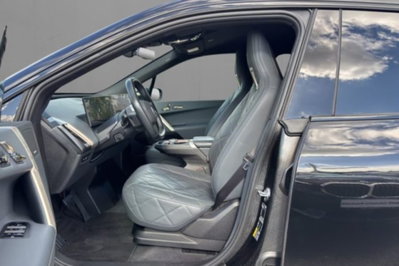 BMW iX xdrive50 pacchetto sportivo (7)