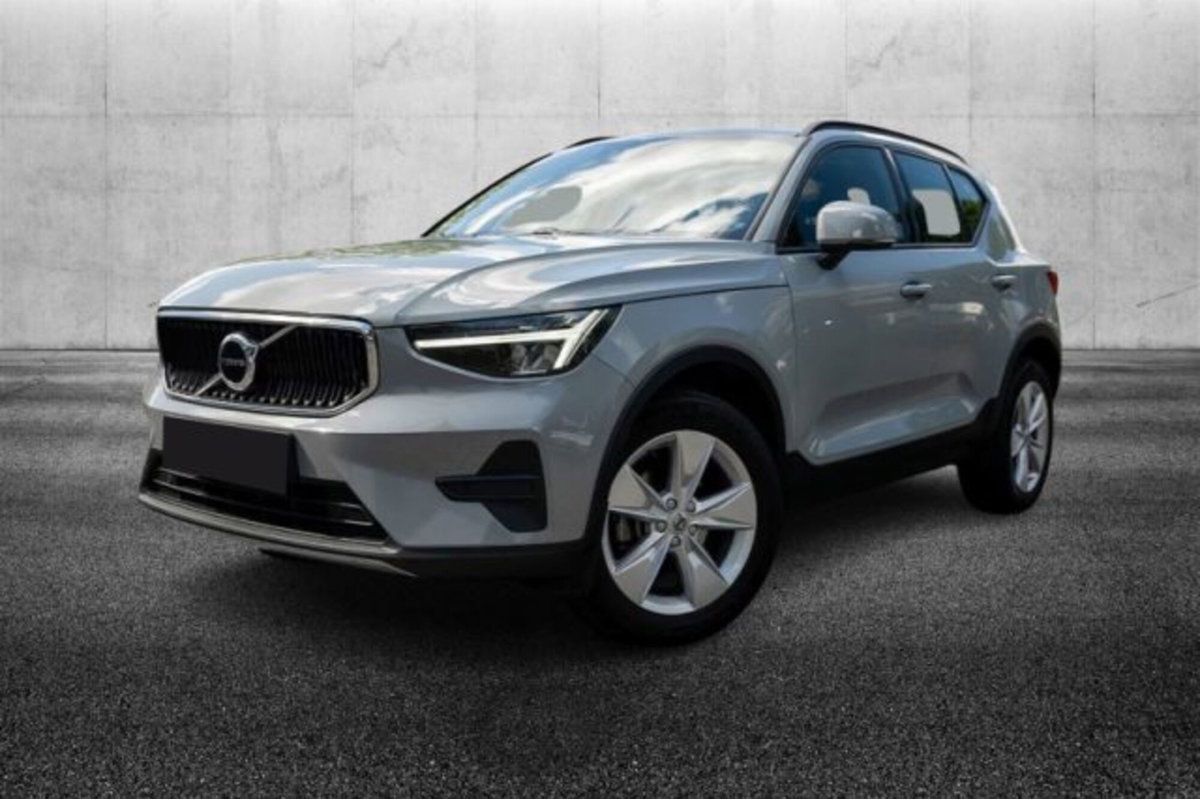 Volvo XC40 T2 automatico Essential