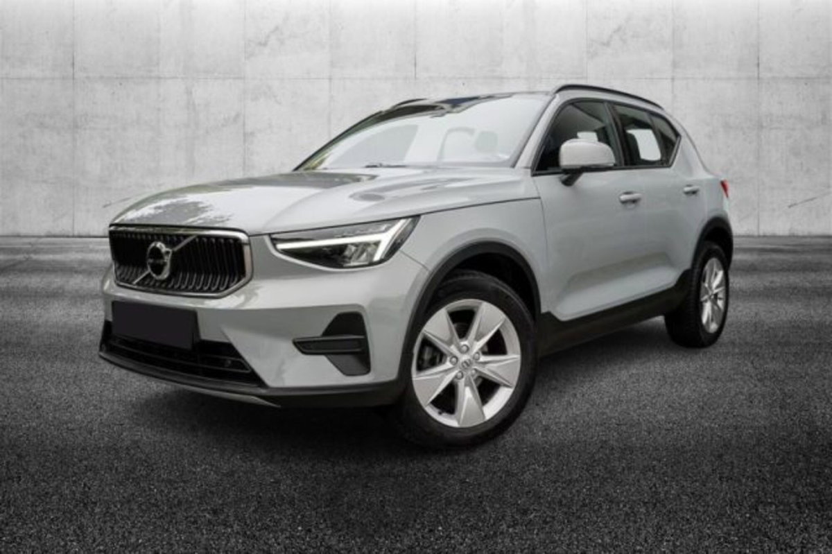 Volvo XC40 T2 automatico Essential