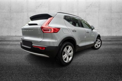 Volvo XC40 T2 automatico Essential (2)