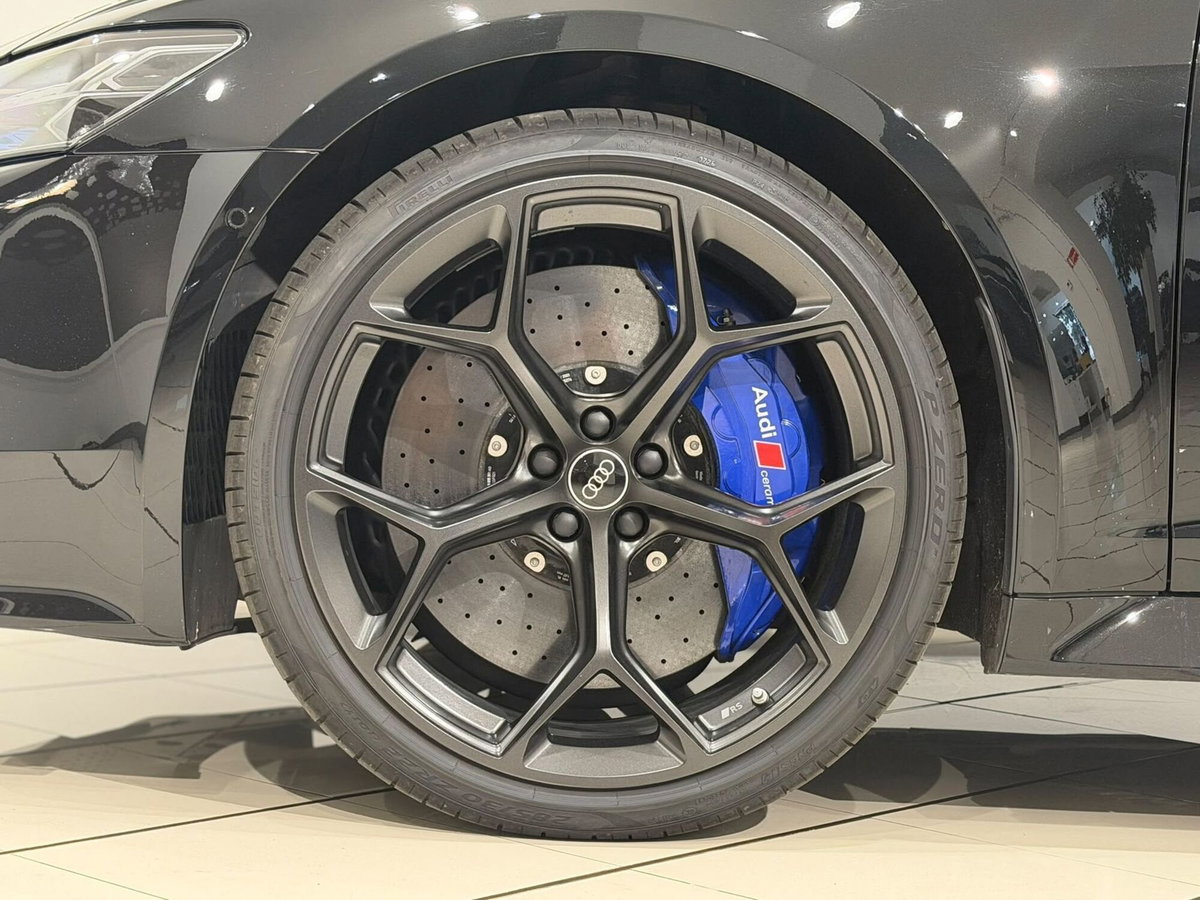 Audi A6 Avant e-Tron Business quattro 428cv (7)