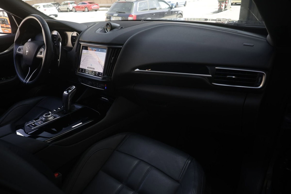 Maserati Levante Levante V6 AWD Granlusso (12)