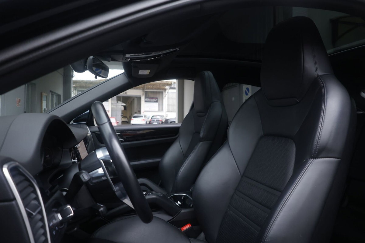 Porsche Cayenne 3.0 V6 Platinum Edition (18)