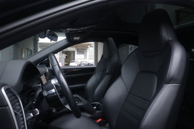 Porsche Cayenne 3.0 V6 Platinum Edition (18)