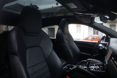 Porsche Cayenne 3.0 V6 Platinum Edition (3)