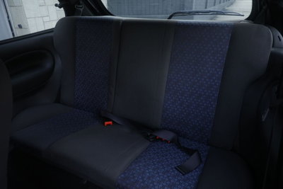 Ford Fiesta 1.2 16V 3p. Ambiente (3)