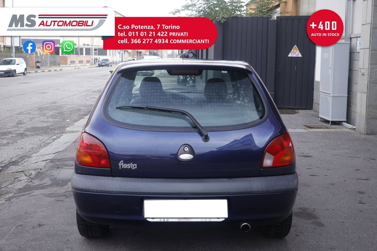 Ford Fiesta 1.2 16V 3p. Ambiente (7)