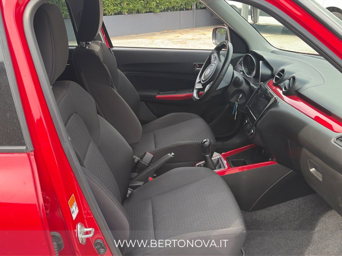 Suzuki Swift 1.2 Hybrid Cool (10)