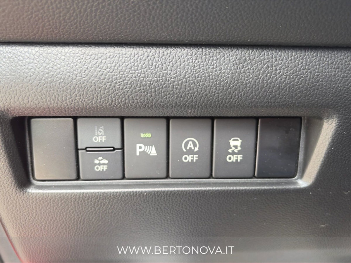 Suzuki Swift 1.2 Hybrid Cool (14)