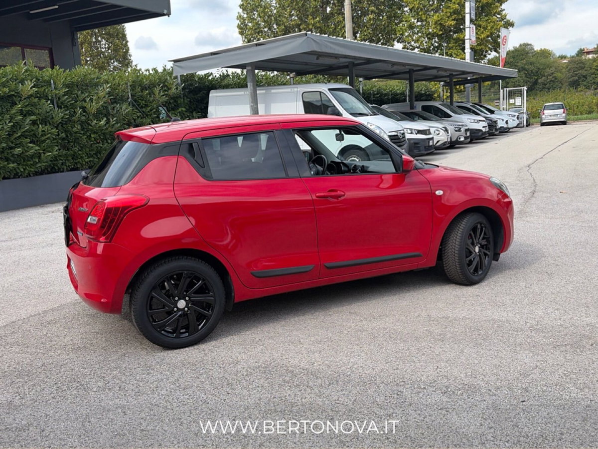 Suzuki Swift 1.2 Hybrid Cool (4)