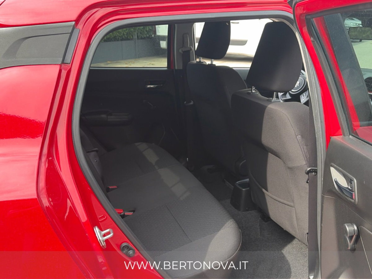 Suzuki Swift 1.2 Hybrid Cool (9)