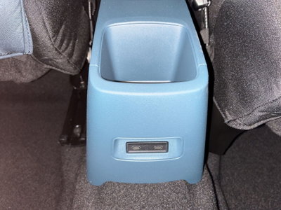 Fiat Grande Panda 1.2 hybrid Business 110cv edct (14)