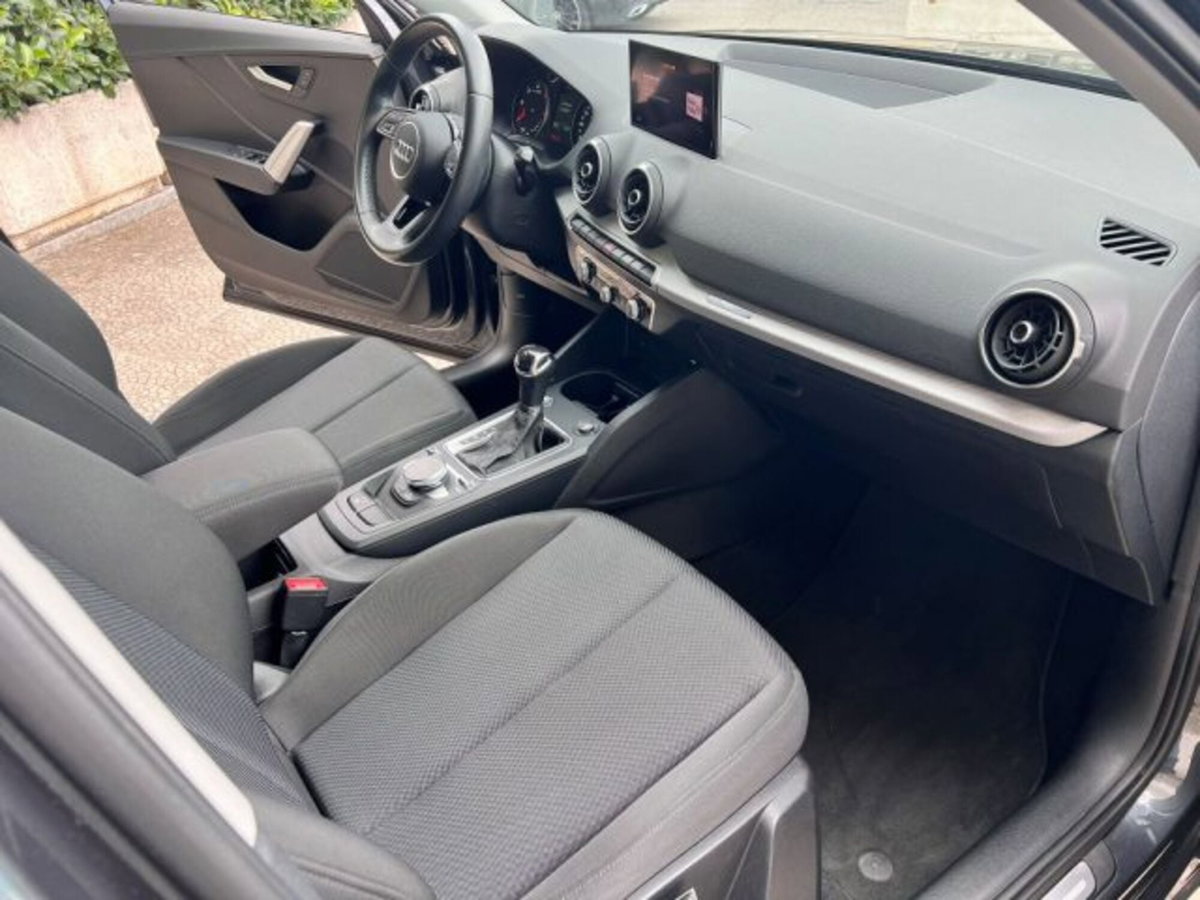 Audi Q2 Q2 30 TDI S tronic Business (12)