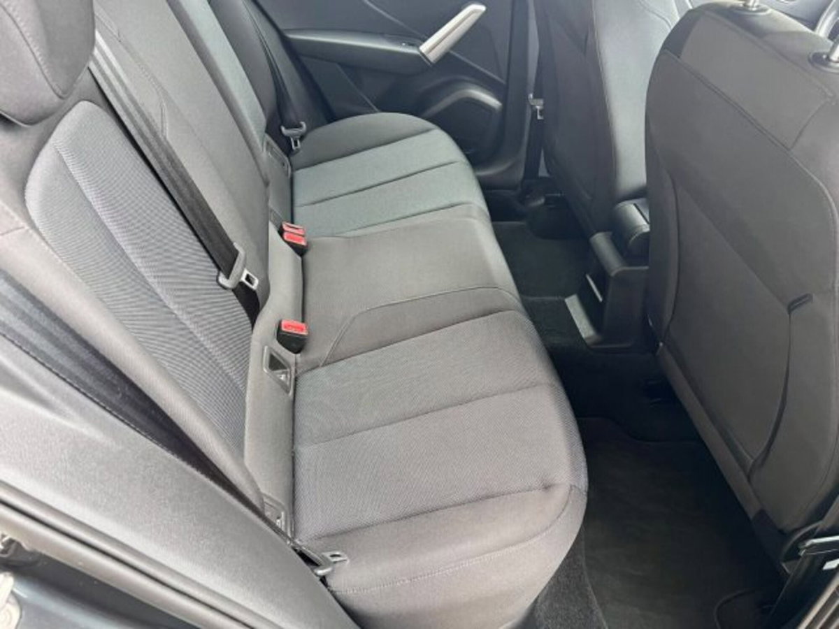 Audi Q2 Q2 30 TDI S tronic Business (14)