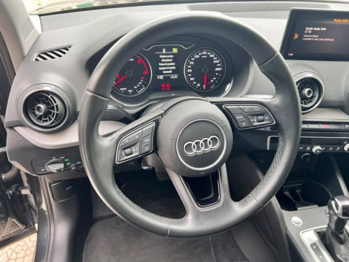 Audi Q2 Q2 30 TDI S tronic Business (16)