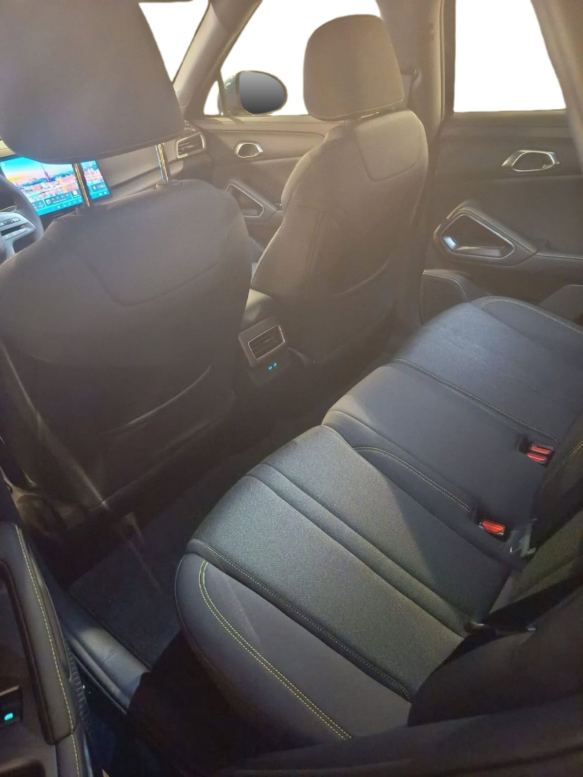 Byd Atto 2 DM-i 1.5 phev Active 165cv (8)