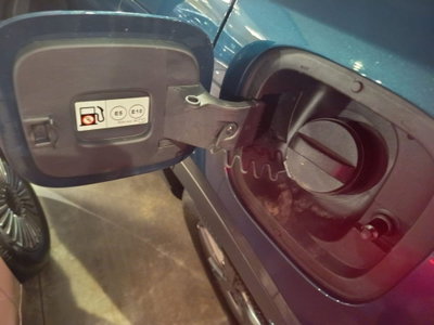 Byd Atto 2 DM-i 1.5 phev Active 165cv (9)