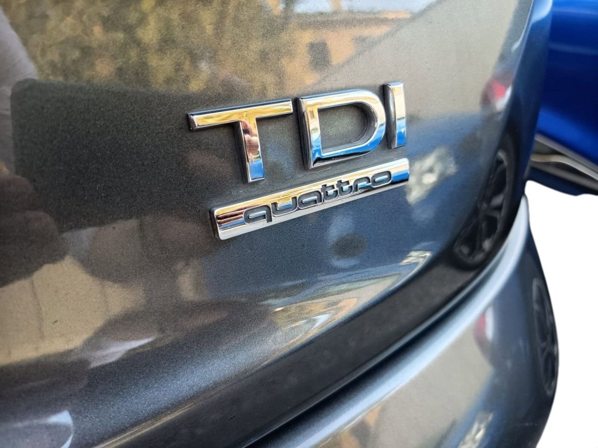 Audi Q3 2.0 TDI 177 CV quattro Edition (5)