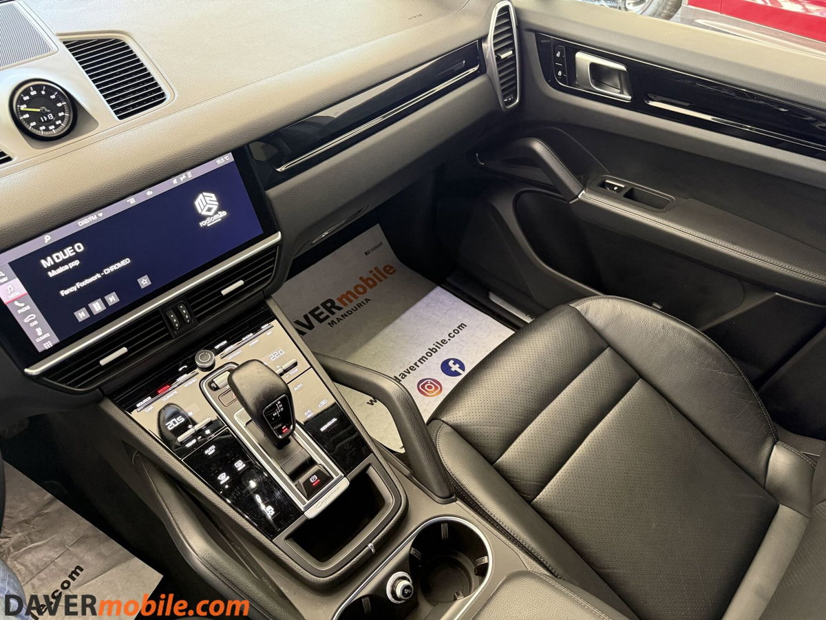 Porsche Cayenne 3.0 e-hybrid tiptronic (13)