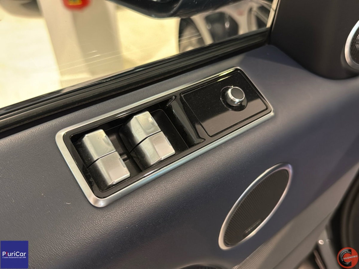Land Rover Range Rover Sport 2.0 Si4 HSE (20)