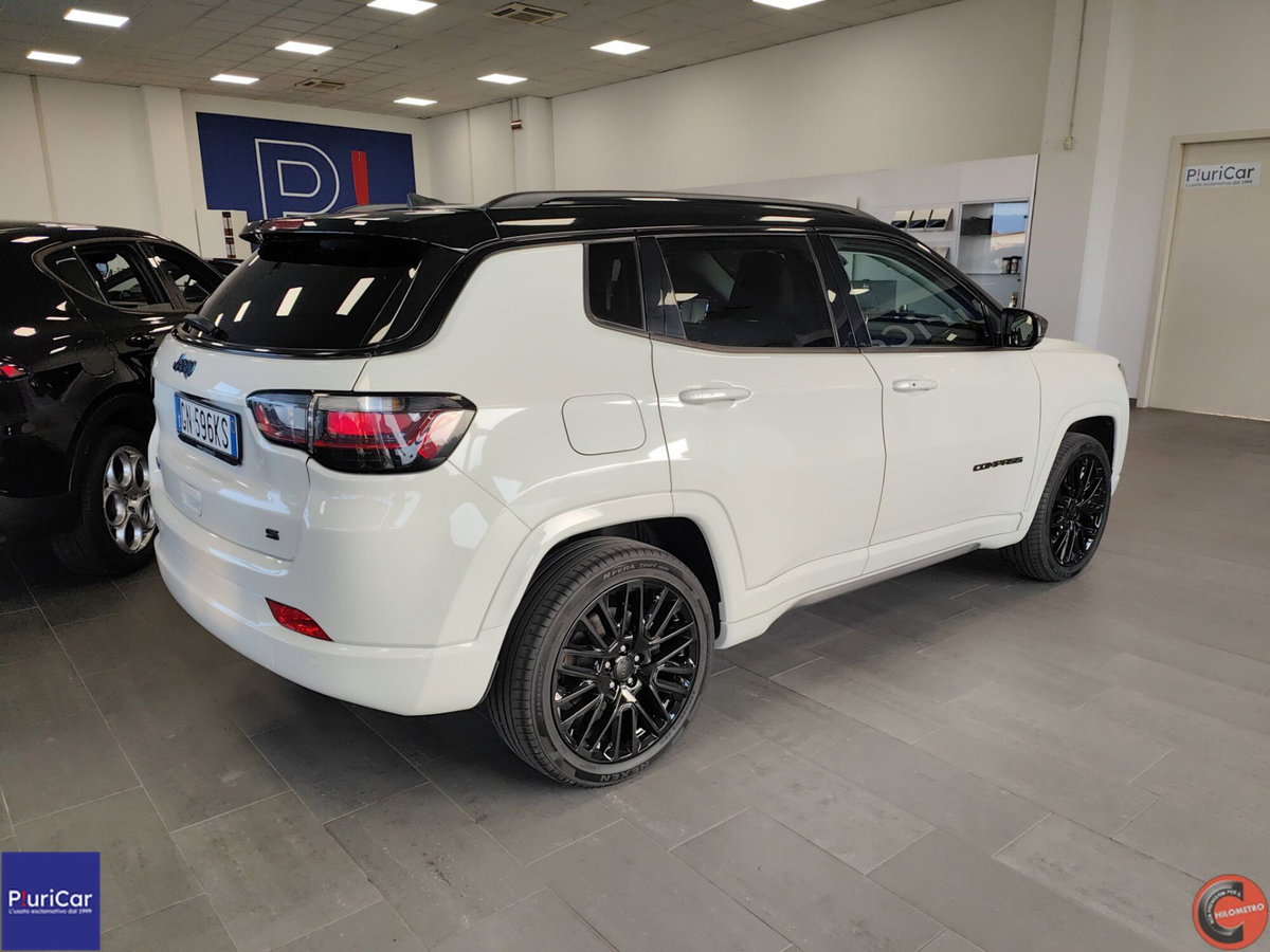 Jeep Compass 1.3 T4 240CV PHEV AT6 4xe S (8)