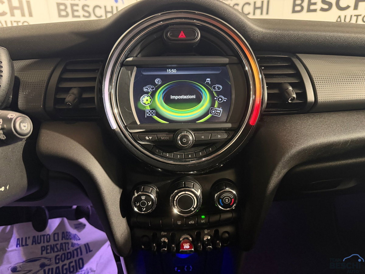MINI Mini 1.5 Cooper D (12)