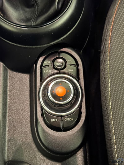 MINI Mini 1.5 Cooper D (13)