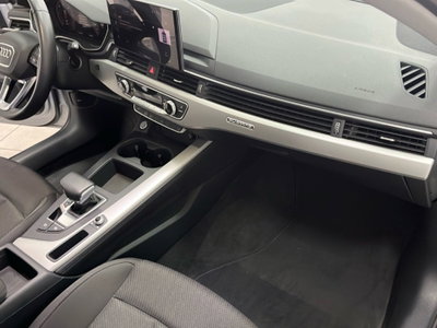 Audi A4 Avant 2.0 TDI 190 CV quattro (9)
