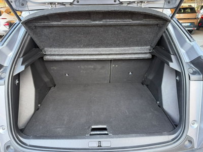 Peugeot 2008 1.2 puretech Allure s&s 100cv (5)