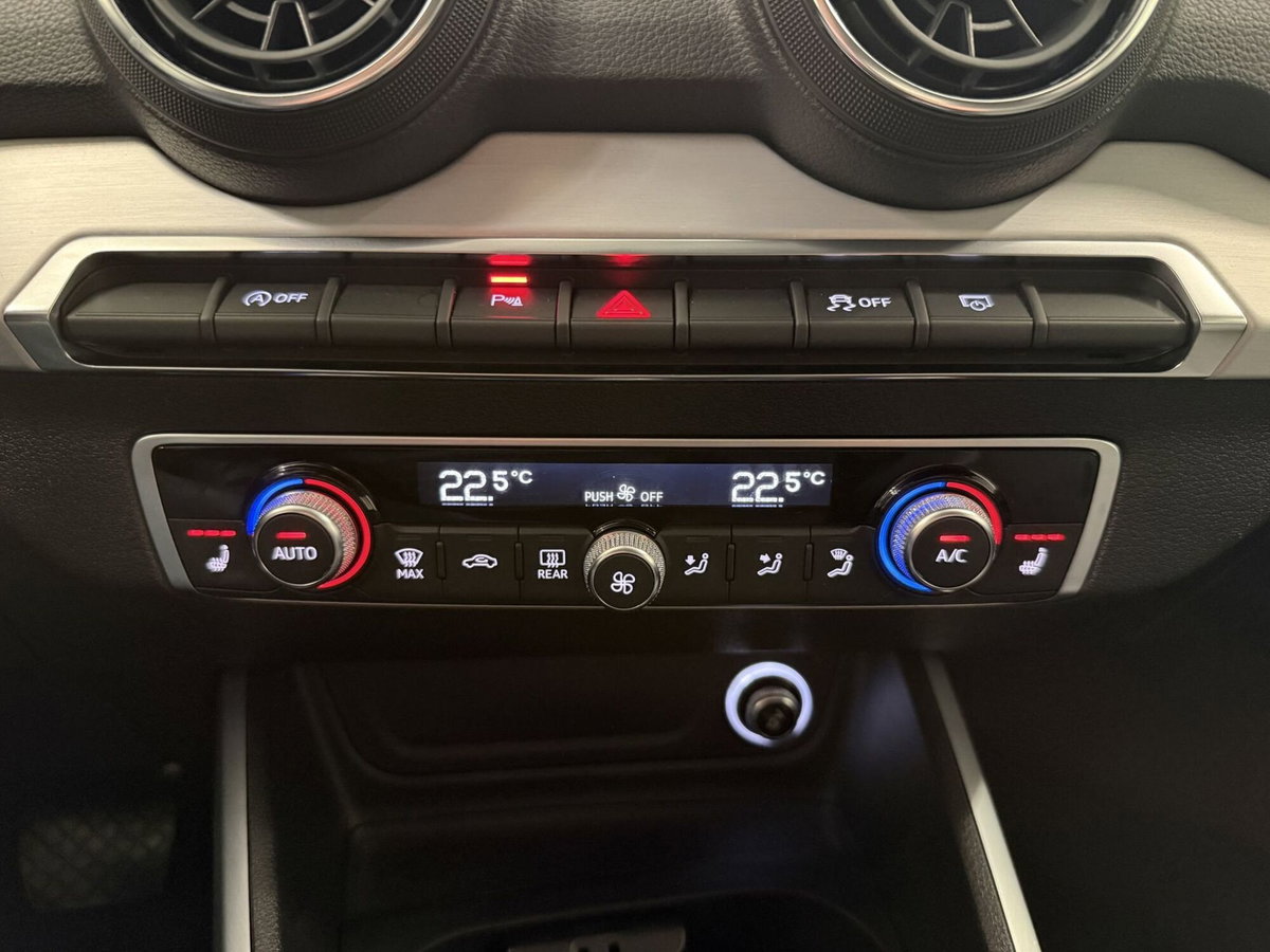Audi Q2 Q2 1.4 TFSI COD Sport (11)