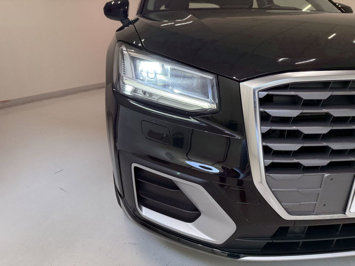 Audi Q2 Q2 1.4 TFSI COD Sport (15)