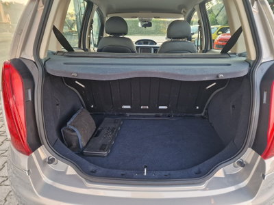 Lancia Musa 1.4 Argento Ecochic GPL (8)