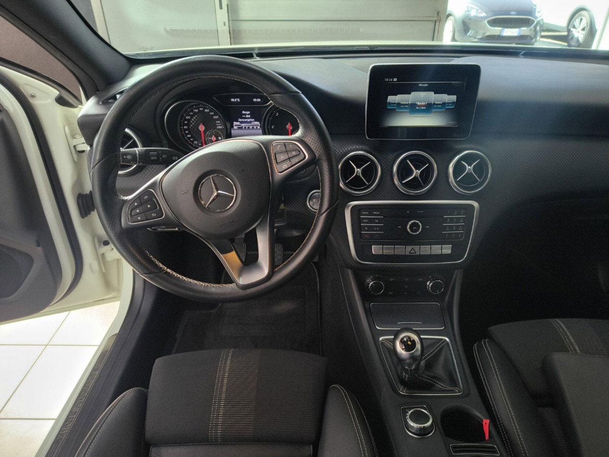 Mercedes-Benz Classe A 180 d Executive (14)
