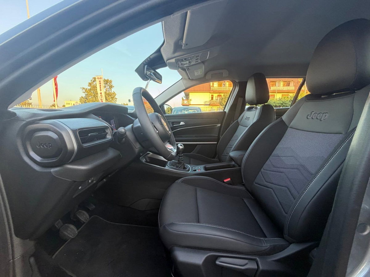 Jeep Avenger 1.2 turbo Altitude fwd 100cv (11)