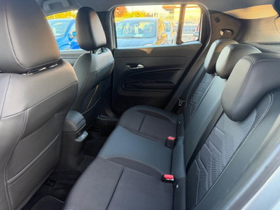Jeep Avenger 1.2 turbo Altitude fwd 100cv (15)