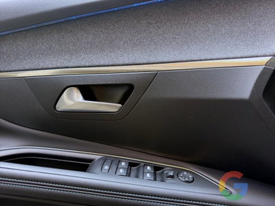Peugeot 3008 Hybrid 225 e-EAT8 Allure Pack (14)